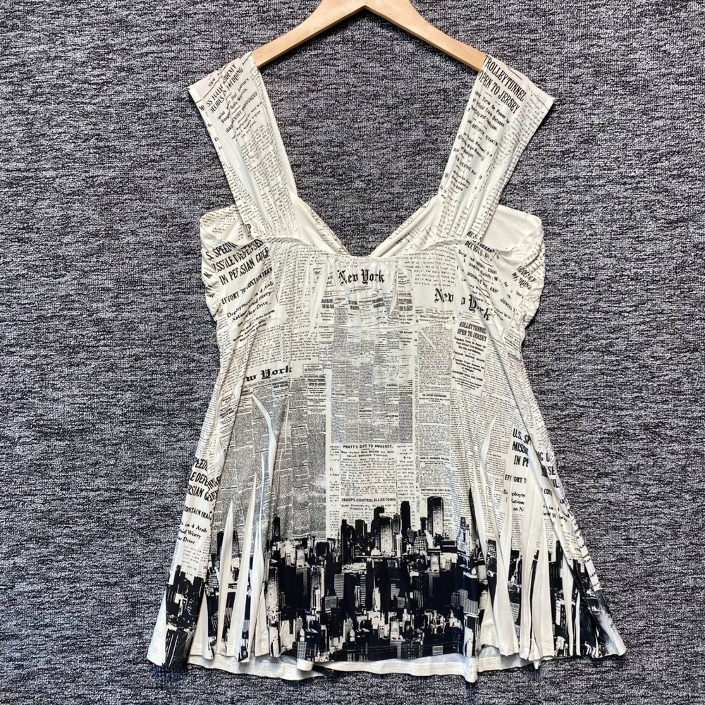 Reina Newspaper Print Tank Top Womens 3 White Black Rhinestone Cityscape Y2K